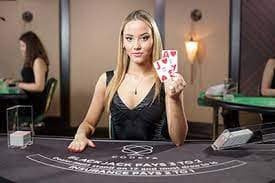 Antarmuka Perpustakaan Game cong togel menampilkan kategori slot, live dealer, dan sportsbook